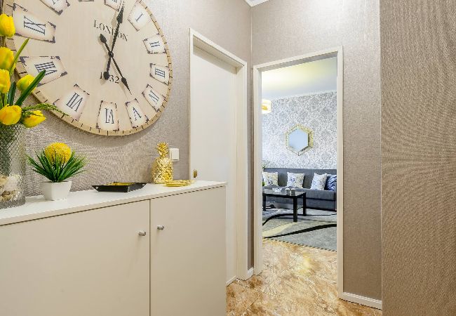 Appartement à Porto - P01 - D. João IV 177
