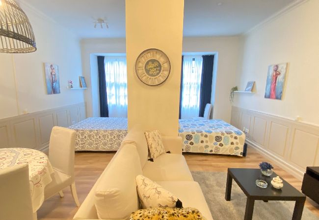 Appartement à Porto - P02 - São João F